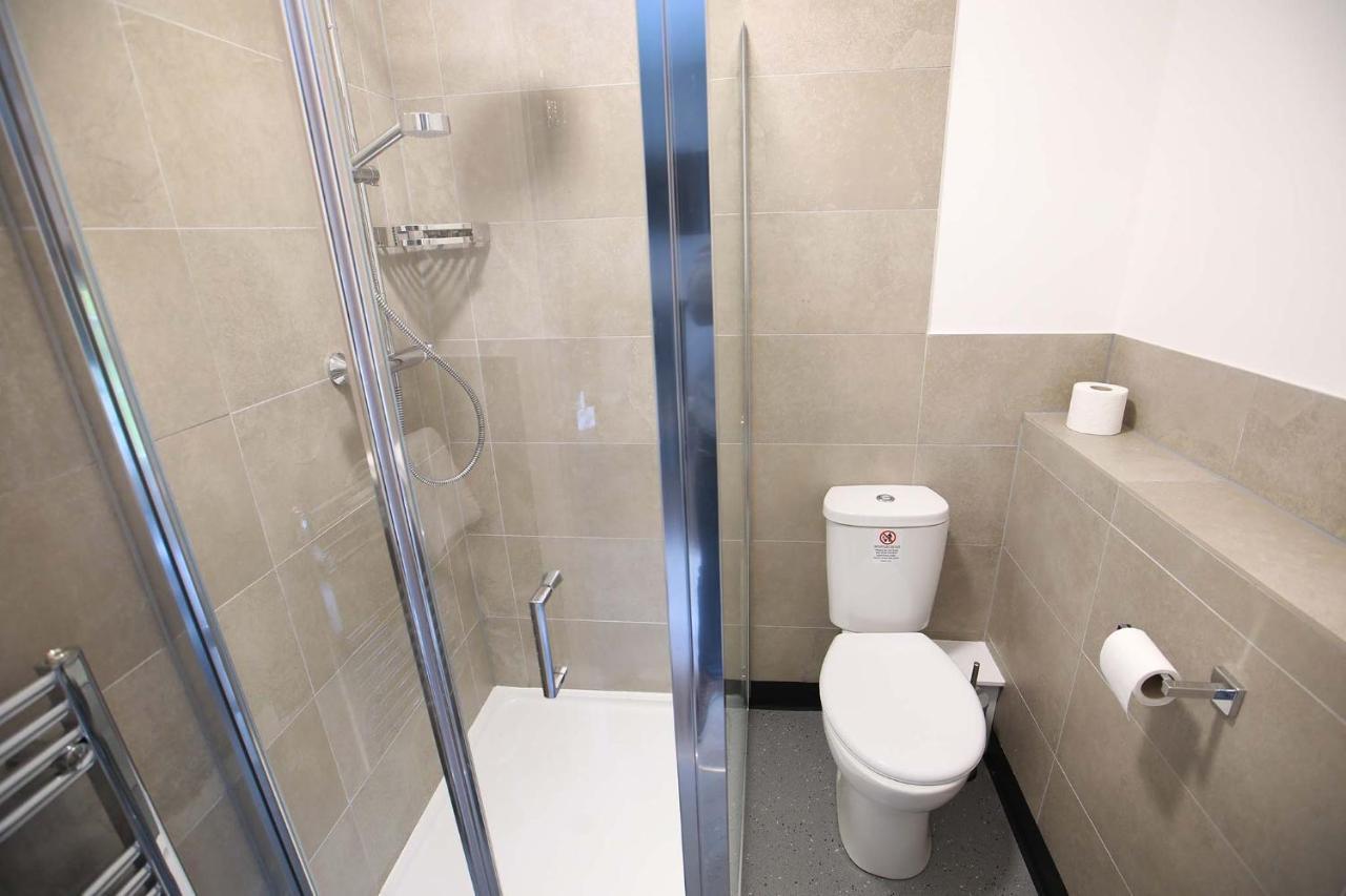 Llansantffraid Glyn Ceiriog Oyo Glyn Valley Hotel מראה חיצוני תמונה