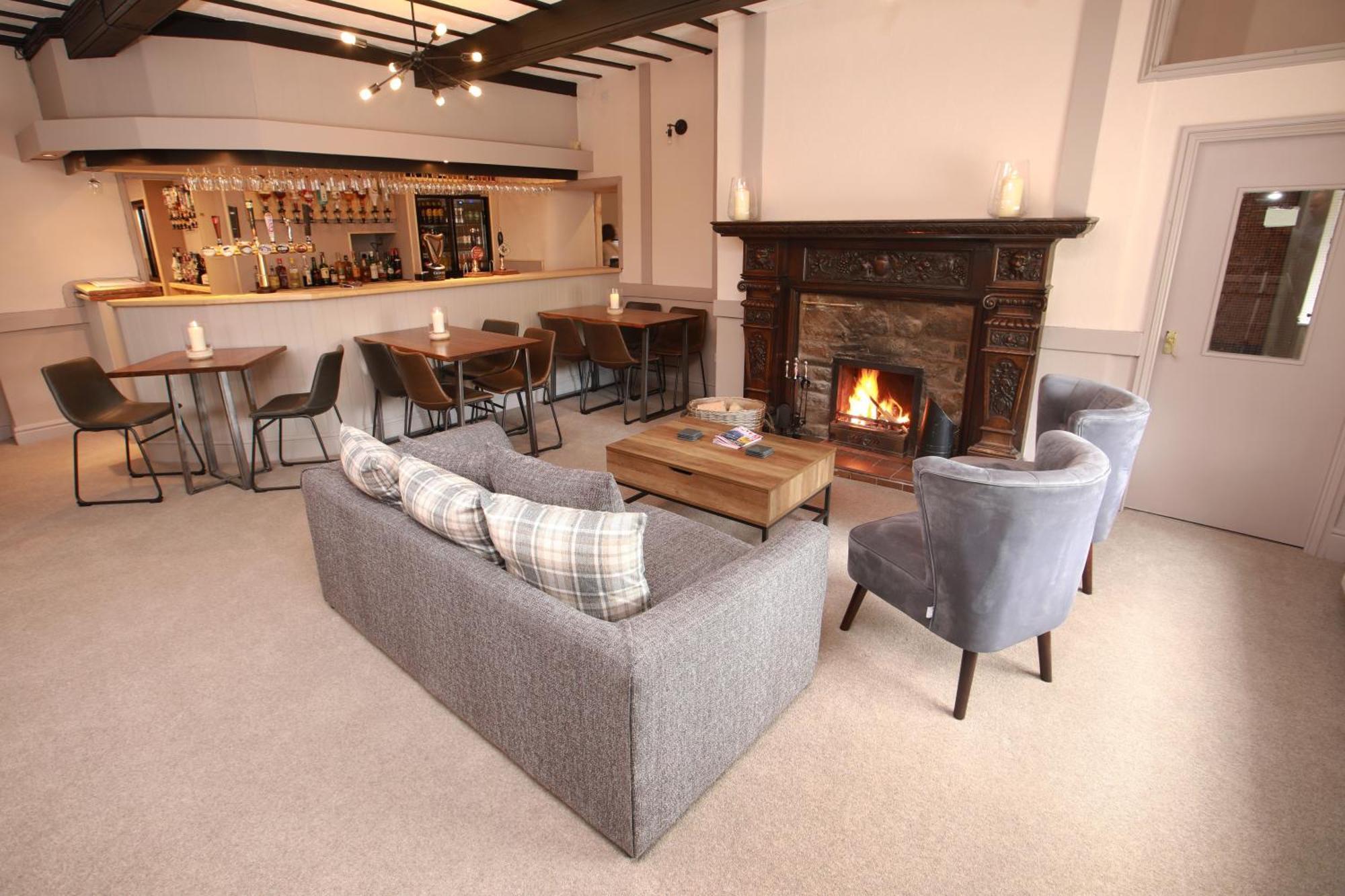 Llansantffraid Glyn Ceiriog Oyo Glyn Valley Hotel מראה חיצוני תמונה