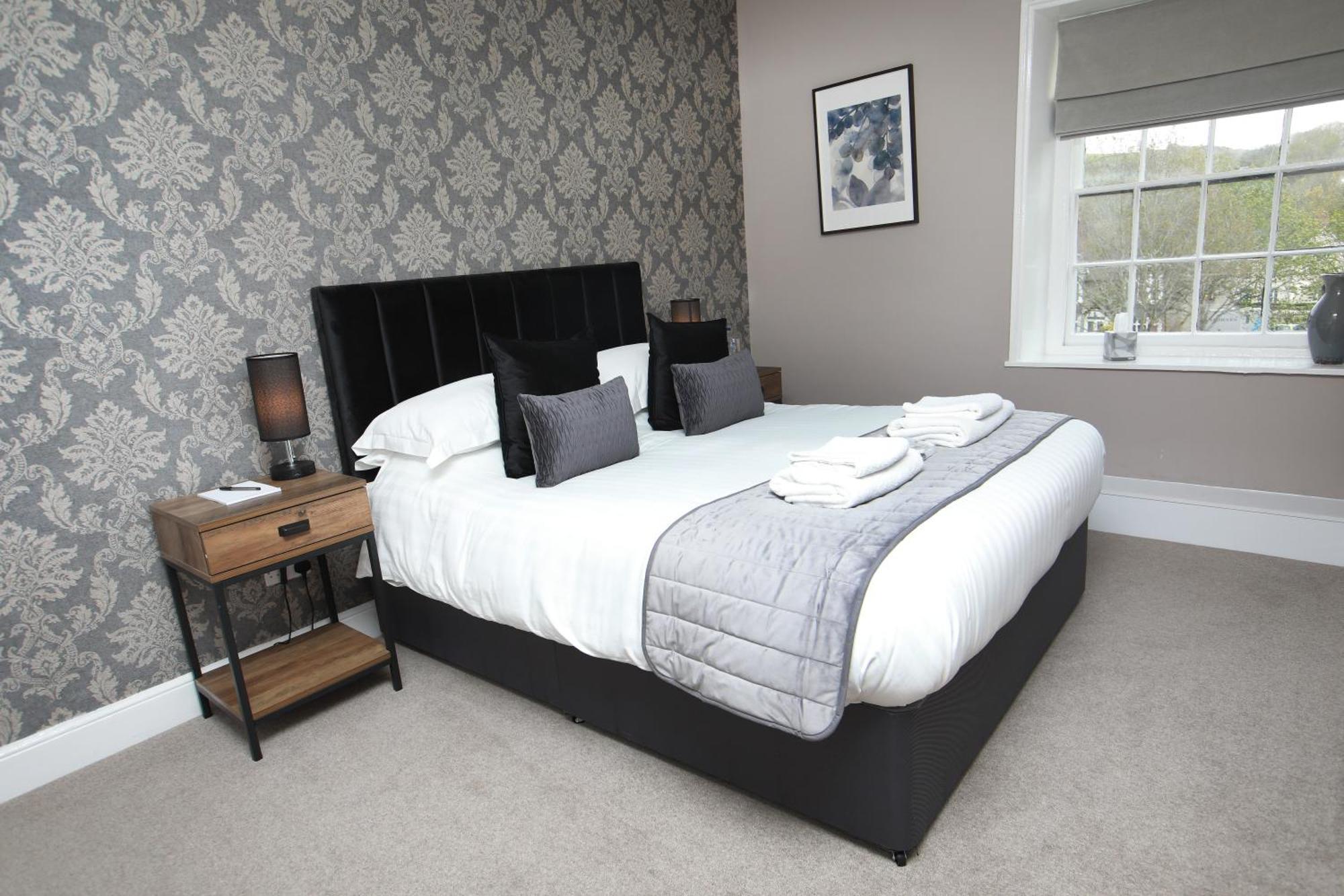 Llansantffraid Glyn Ceiriog Oyo Glyn Valley Hotel מראה חיצוני תמונה